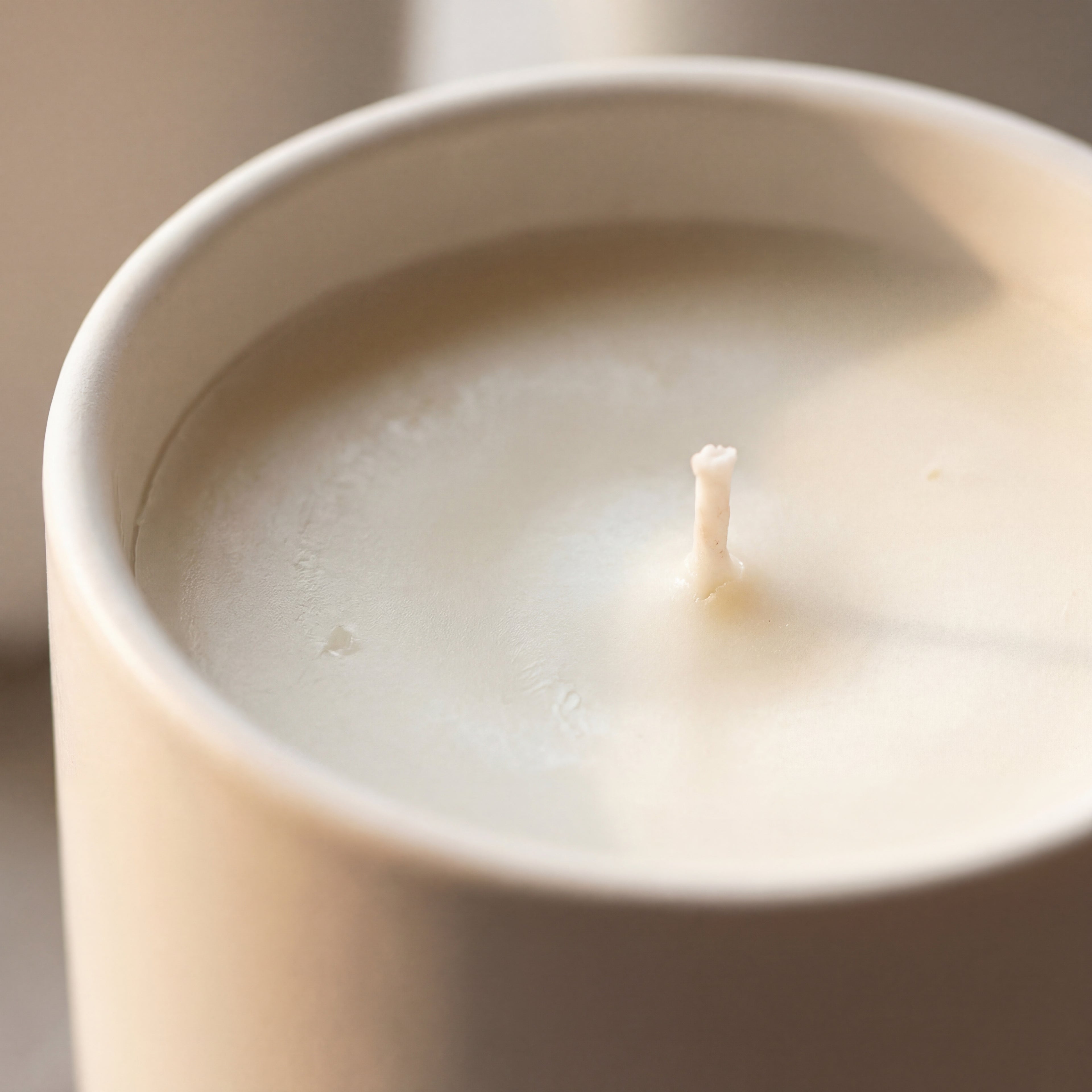 Ceramic Candle – Minimalist Soy Wax